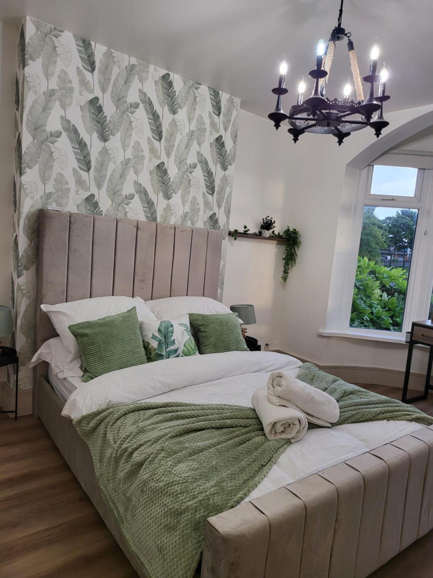 Country Style Modern Self Catering 3 Bedroom Bungalow In Blackpool Eksteriør bilde